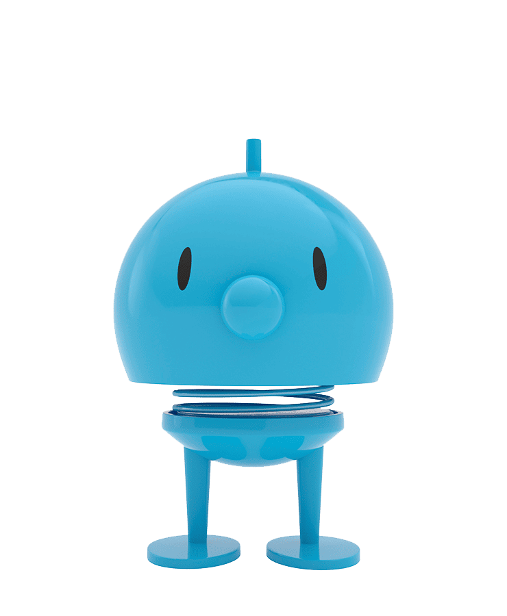 Der Hoptimist Bumble Large Turquoise von Hoptimist ist eine große, runde türkisfarbene Spielzeugfigur mit einem federnden Körper, ovalen Augen, einer runden Nase, kurzen Beinen und flachen Füßen – entworfen, um jedem Raum ein Lächeln und Optimismus zu verleihen.